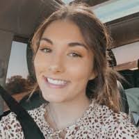 Isabelle Tate's Instagram, Twitter & Facebook