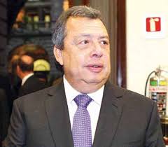 Discuten hoy desaparición de Poderes