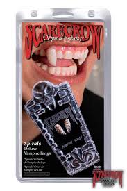Scarecrow Vampire Fangs – Calimacil