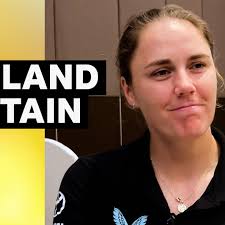 Paula Radcliffe and Joanna Harper discuss the issue of transgender women  competing in female sporting events