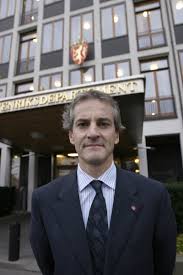 He served as minister of foreign affairs from 2005 to 2012 and as minister of health and. Norges Utenriksminister Jonas Gahr Store Maner Til Internasjonalt Samhold Nordisk Samarbeid