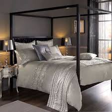 Kylie Minogue Heim Leopard Silber Luxus Verziert Bettwasche Bettbezug Luxusbettwasche Holz Himmelbett Bettbezug