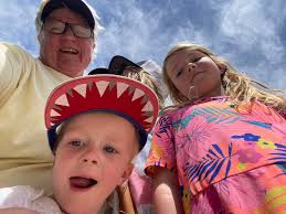 Family hike to canyon trailhead and park creek