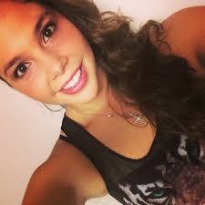 Alyssa Ginsberg's Instagram, Twitter & Facebook