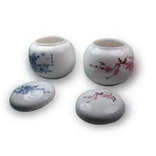 Juvale 12 pack clear round plastic glass jars with lids, 2oz empty food storage containers with label stickers for spice, powder and cooking oil. Elegant 2 Small Ceramic Storage Tank Makeup Container Ceramic Jar With Lid Flower Pattern Ceramic Jars Vintage Bottles Unique Jars