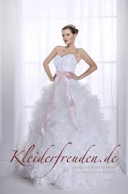 Weitere ideen zu hochzeitskleid, hochzeit, brautkleid. Brautkleid Berater Finden Sie Das Perfekte Brautkleid Kleiderfreuden
