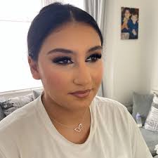 Full glam for this beauty! 🫶🏼 Sultry cat eye paired with full coverage  matte skin