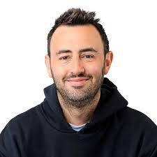 Fern Devlin's Instagram, Twitter & Facebook