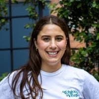 Jackie Applebaum's Instagram, Twitter & Facebook