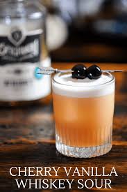 A Cherry Vanilla Whiskey Sour Perfect For Anytime Of Year This Easy Egg White Cocktail Is Full Of Cherry And Vanilla In 2020 Sour Cocktail Whiskey Sour Cherry Whiskey