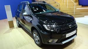 Ornamente sport fata/spate cu aspect crom satinat. 2018 Dacia Sandero Stepway Plus Tce 90 Exterior And Interior Auto Show Brussels 2018 Youtube