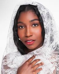 Love the life you live. Live the life you love — Bob Marley 📸:  @zachariah_shoots 🎀: @hairbyfeanna