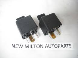 Great savings & free delivery / collection on many items. Sorry Out Of Stock Volvo V70 S60 2 X Hella Relays 12v 30a 4ra 003 510 08