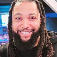 Stanley Curtis's Instagram, Twitter & Facebook