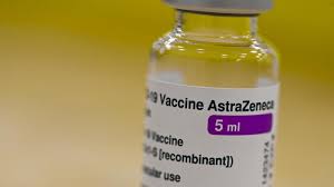 Depuis l'annonce de la suspension de l'utilisation du vaccin d'astrazeneca, le président français est l'objet de vives critiques dans l'hexagone, constate ce quotidien allemand. Hcy5jux7bgrn M