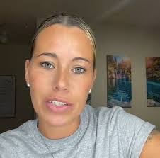 Tabitha Gustafson's Instagram, Twitter & Facebook