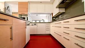 an easy guide to kitchen flooring