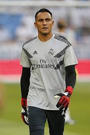 He is a goalkeeper and currently represents the national squad of costa rica and the celebrated spanish football club real madrid. Torwart Magazin Torwart Berichte Interview Hintergrunde Keylor Navas Verlangert Bei Real Madrid 11 00