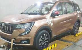 1 tractor brand and the world's largest tractor manufacturer by volumes. Upcoming Mahindra Xuv700 Suv Spotted Undisguised For The First Time
