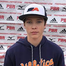 Max Whitfield's Instagram, Twitter & Facebook