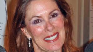 Arts briefs: Teresa Stuart Hough receives Reid award