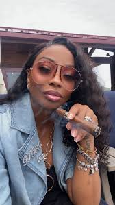 1st smoke of the day 💨🫶🏽 #drewestatecigars #Betty