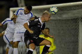 Os dois clubes possuem uma relação amistosa de longa data: Copa Do Brasil Vasco Precisa De Empate No Jogo De Volta Com Avai Para Avancar