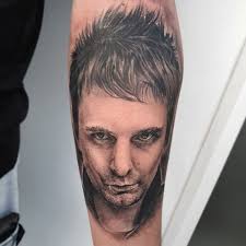 Today's @mattbellamy action from MUSE. Origin of symmetry is still my all  time favourite album so was an honour to do this. We are adding origin and  absolution album art below portrait