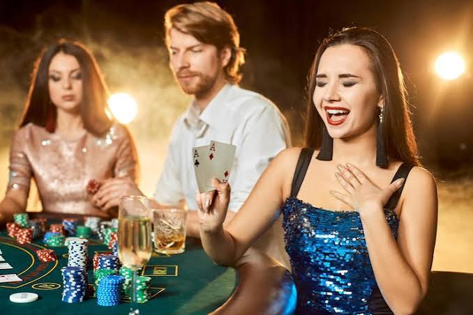 Casino gambling group Images - Free Download on Magnific (formerly Freepik)