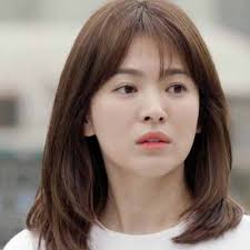 1 gambar bisa memiliki banyak arti kan? Mau Lebih Stylish 9 Rekomendasi Gaya Rambut Wanita Yang Bisa Kamu Coba Nih 2020