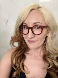 What is the gym like at Aulani and is there a sauna?