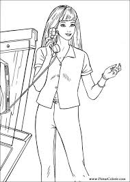 Pour les fans de cette poupée, nous avons constitué une grande collection de coloriages barbie. Dessins De Peindre Et Couleur Barbie Imprimer Conception 043