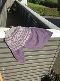 Maybe you would like to learn more about one of these? Linnea Genser Sandnesduo Knitting Barn Strikke Med Bilder Strikke Genser Strikk