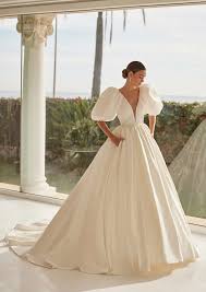 San Patrick Crown Brautkleid