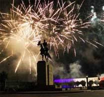 Tarbes, au pied des pyrénées, est en accès direct depuis paris, bordeaux, toulouse, montpellier en voiture, en train ou en avion. Brundevie