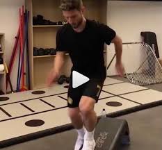 1 151 255 tykkäystä · 64 341 puhuu tästä. Video Mertens Su Instagram Sto Lavorando Duro Non Ce La Faccio Piu
