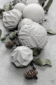 Concrete Weihnachtskugeln Beton Zwo Ste Weihnachtskugeln Deko Weihnachten Weihnachten Dekoration