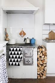 Scandinavian decor incorporates wooden furniture and neutral colour palettes, flecked with colourful scandi accessories and pops of eclectic patterns. 60 Chic Scandinavian Kitchen Designs For Enjoyable Cooking