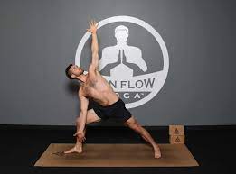 Create a personalized feed and bookmark your favorites. Morning Yoga Poses For Energy Man Flow Yoga