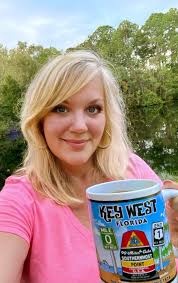 Dear Friday, I'm so glad we're back together. I'm sorry you had to see me  with Monday, Tuesday, but I swear i was thinking about you the whole  time....