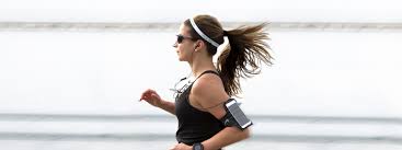 *many runners use arm bands. Best Tips On How To Carry Your Things While Running 2020