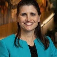 Lauren Salomon's Instagram, Twitter & Facebook