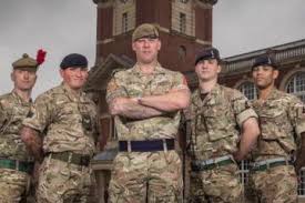 What It Takes To Become A Leader In The British Army British Army Parachute Regiment British Armed Forces