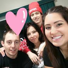 Laurie Farinacci added a new photo.