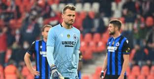 Naam nationaliteit geboortedatum vorige club keepers: Mama Mignolet Wees Aanbieding Krc Genk Af We Hebben Serieus Nagedacht Voetbalprimeur Be