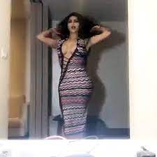 Hot indian bhabhi dance - video Dailymotion