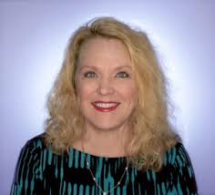 Ann Bain's Instagram, Twitter & Facebook