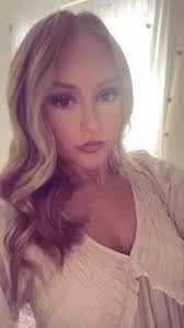 Shelby Cullison's Instagram, Twitter & Facebook