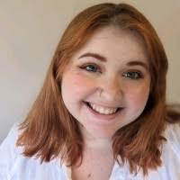 Laura Laredo's Instagram, Twitter & Facebook