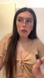 Alma Quinteros's Instagram, Twitter & Facebook